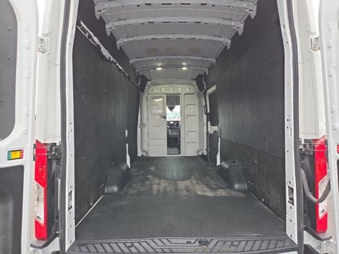 Used 2023 Ford Transit 250 148 High Roof Extended w/ Load Area Protection Package RWD image 10