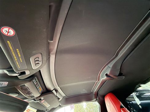 Used 2023 Chevrolet Corvette Stingray Preferred Cpe w/ 2LT image 19