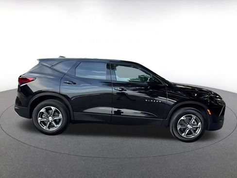 Used 2026 Chevrolet Blazer LT FWD image 16