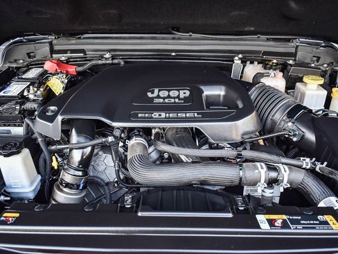 Used 2021 Jeep Gladiator Rubicon image 19