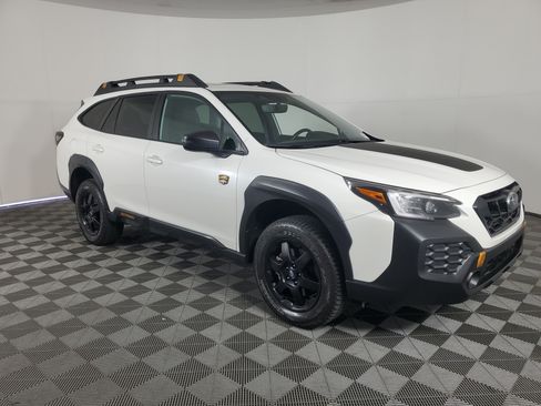 Used 2024 Subaru Outback Wilderness AWD/4WD image 2