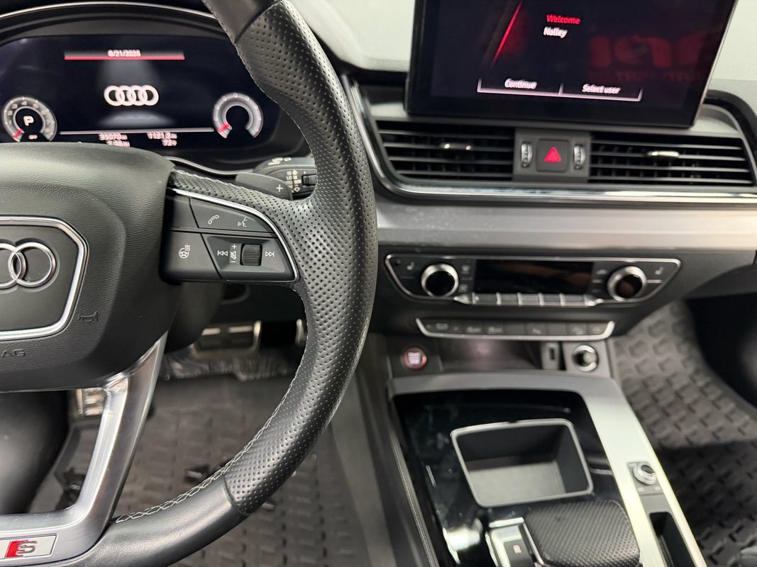 Used 2021 Audi SQ5 Premium Plus w/ Premium Plus Package AWD/4WD image 25