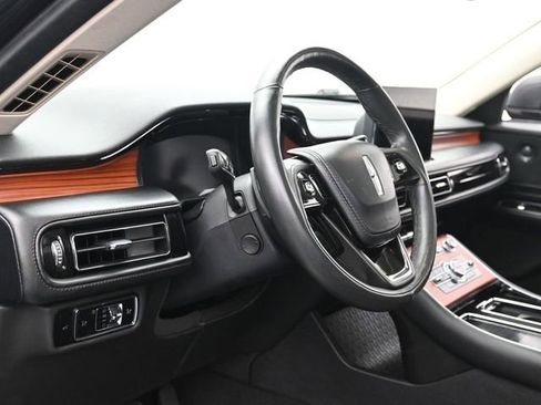 Used 2024 Lincoln Aviator Reserve image 15