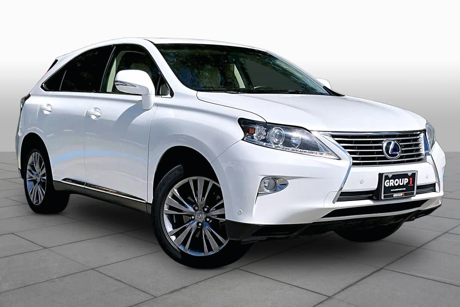 Used 2013 Lexus RX 450h FWD w/ Navigation Pkg image 3