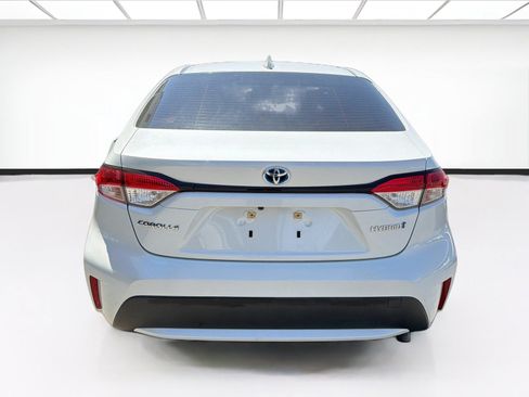 Used 2021 Toyota Corolla LE w/ Carpet Mat Package (TMS) FWD image 5