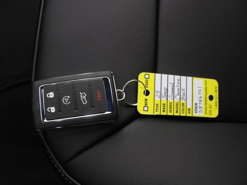 New 2025 Jeep Grand Cherokee L Limited w/ Black Appearance Package image 7