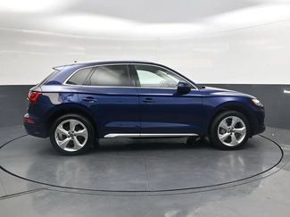 Used 2021 Audi Q5 Prestige w/ Prestige Package AWD/4WD video 3