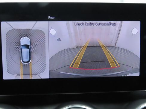 Certified 2021 Mercedes-Benz GLC 300 4MATIC image 16