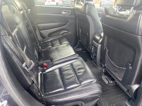 Used 2015 Jeep Grand Cherokee Limited image 24