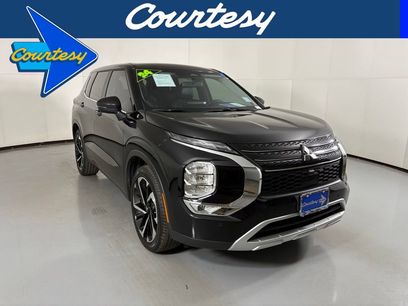 Used 2024 Mitsubishi Outlander SE Black Edition