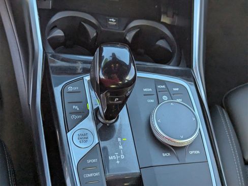 Used 2022 BMW 230i 230i w/ Convenience Package image 22