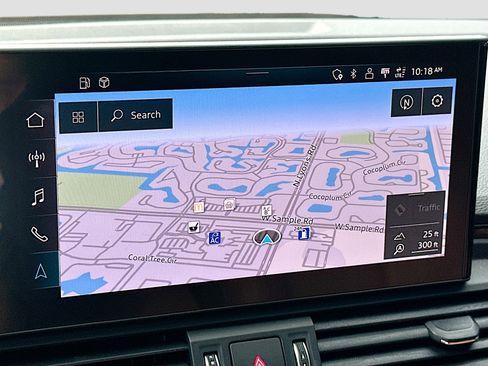 Used 2021 Audi Q5 e Prestige w/ Prestige Package image 14