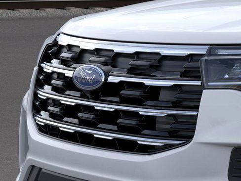 New 2026 Ford Explorer Active image 19