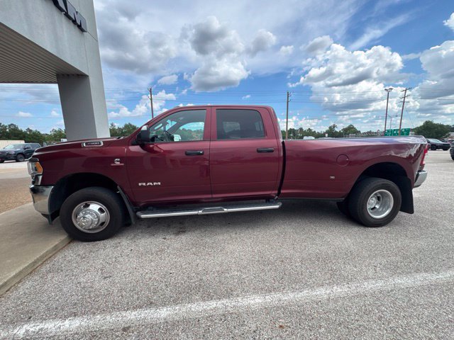 Used 2022 RAM 3500 Tradesman AWD/4WD image 1
