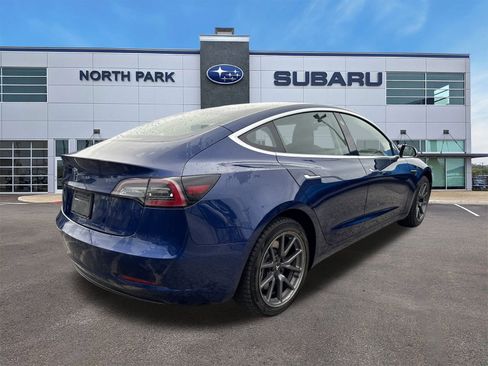 Used 2019 Tesla Model 3 Standard image 3