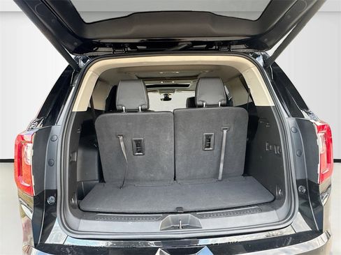 Used 2020 GMC Acadia Denali w/ Technology Package image 28