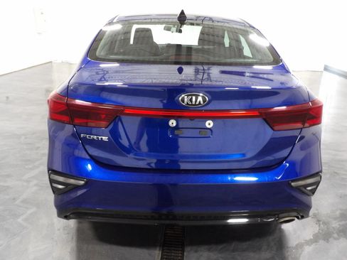 Used 2021 Kia Forte LXS FWD image 5
