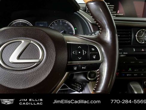 Used 2019 Lexus RX 350L w/ Premium Package image 11