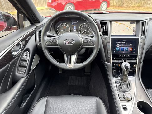 Used 2023 INFINITI Q50 Sensory image 12