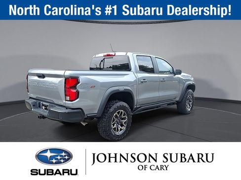 Used 2024 Chevrolet Colorado ZR2 w/ Technology Package AWD/4WD image 27