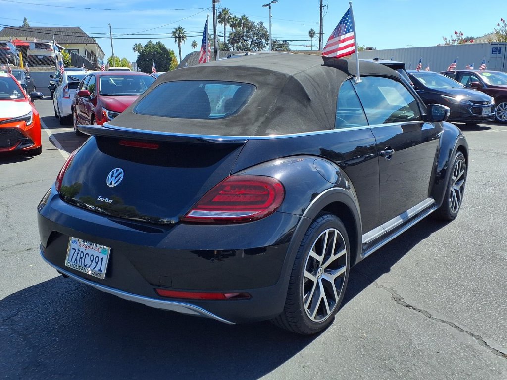 Used 2017 Volkswagen Beetle 1.8T Dune FWD image 5