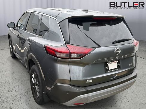Used 2023 Nissan Rogue S AWD/4WD image 8