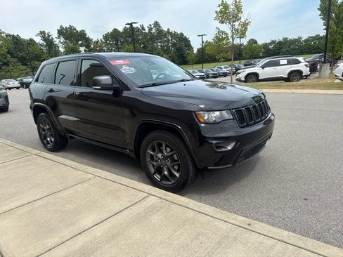 Used 2021 Jeep Grand Cherokee Limited w/ Quick Order Package 28K 80th AWD/4WD image 6