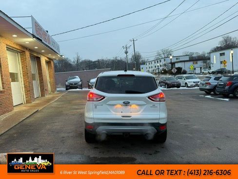 Used 2014 Ford Escape SE image 6