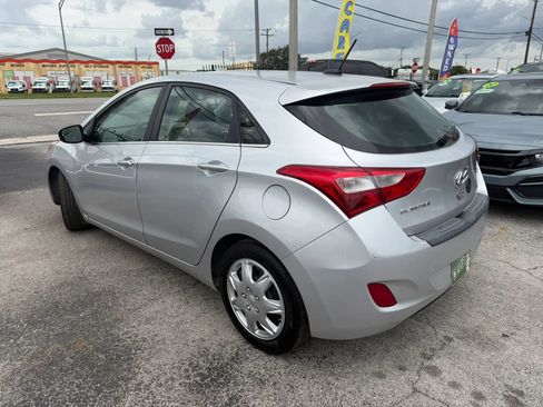Used 2016 Hyundai Elantra GT FWD image 6