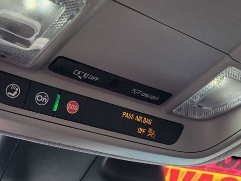 Used 2024 Chevrolet Malibu LT image 23