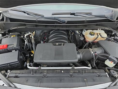 Used 2023 GMC Yukon XL SLT w/ SLT Premium Package image 35