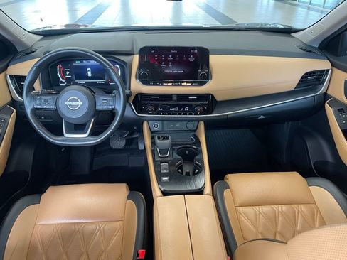 Certified 2023 Nissan Rogue Platinum FWD image 13