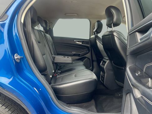 Used 2018 Ford Edge Titanium AWD/4WD image 36