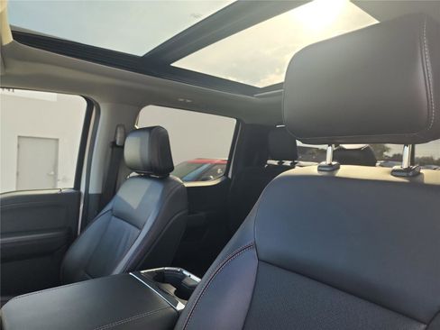 Used 2024 Ford F250 Lariat w/ Tremor Off-Road Package image 18