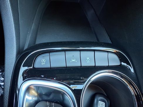 New 2026 Buick Encore GX Sport Touring image 7