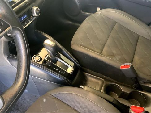 Used 2020 Nissan Kicks SV FWD image 17