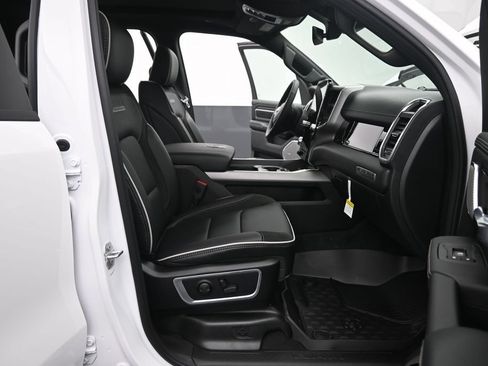 New 2026 RAM 1500 Laramie w/ Night Edition AWD/4WD image 18