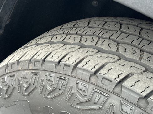 Certified 2024 Chevrolet Traverse Z71 w/ LPO, Floor Liner Package AWD/4WD image 11