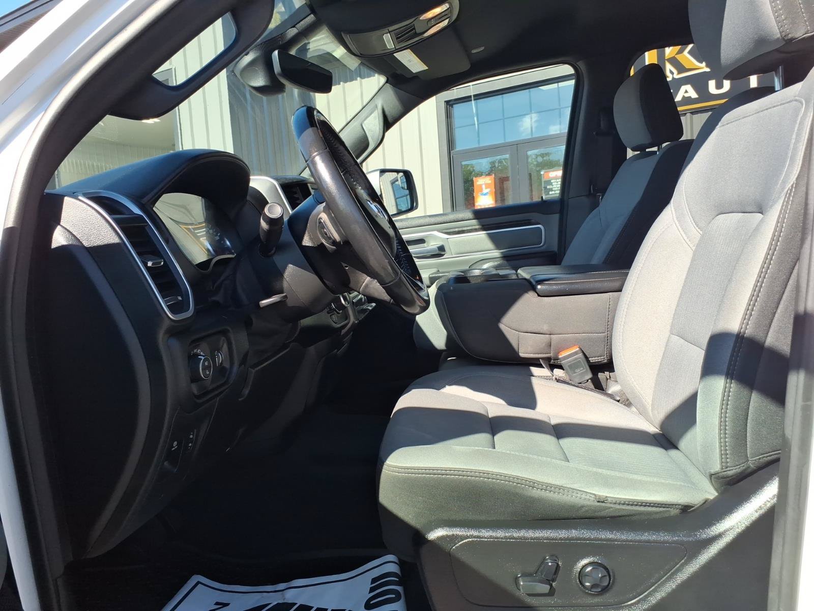 Used 2021 RAM 1500 Big Horn AWD/4WD image 8