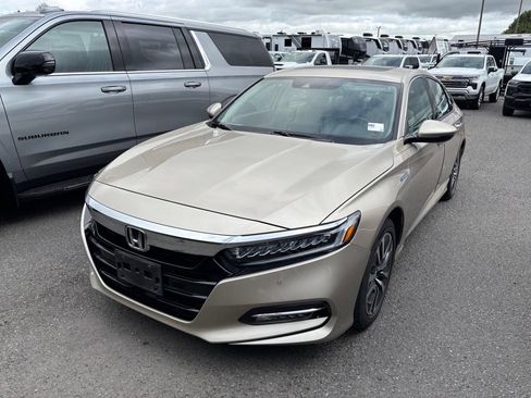 Used 2019 Honda Accord Touring image 1