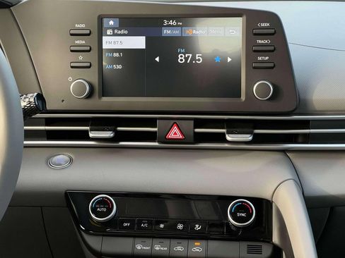 New 2025 Hyundai Elantra Sport w/ Cargo Package FWD image 19