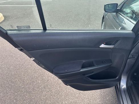 Used 2010 Honda Accord LX image 11