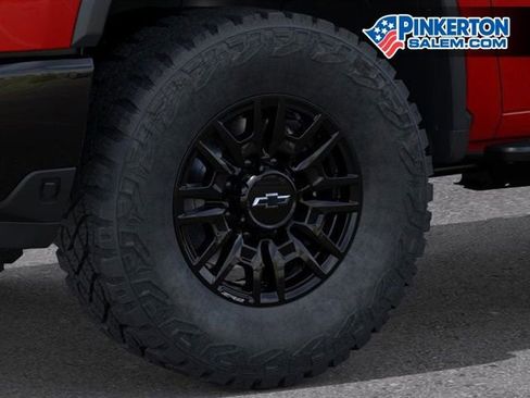 New 2026 Chevrolet Silverado 2500 ZR2 image 9