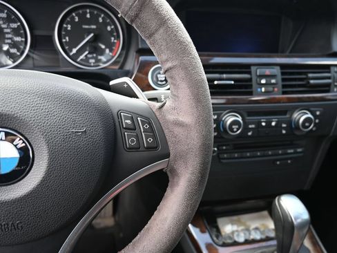 Used 2011 BMW 335i Sedan RWD image 19