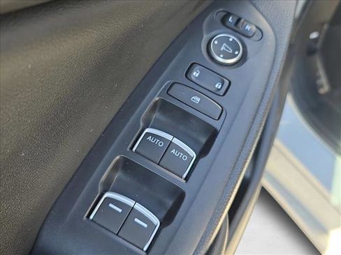 Used 2020 Honda Accord Sport image 9