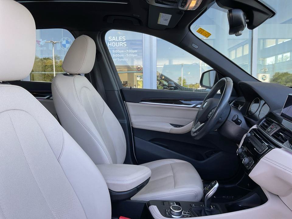 Used 2020 BMW X1 xDrive28i w/ Premium Package AWD/4WD image 30