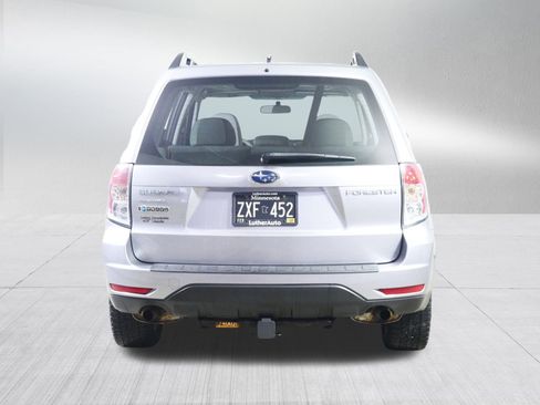 Used 2010 Subaru Forester 2.5X Premium image 6