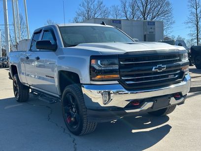 Used 2017 Chevrolet Silverado 1500 LT w/ Redline Edition