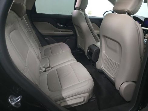 Used 2021 Lincoln Corsair Reserve w/ Equipment Group 201A image 7