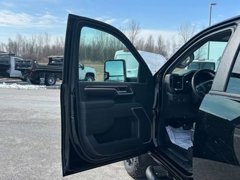 New 2026 Chevrolet Silverado 2500 LT w/ Trail Boss Package image 13